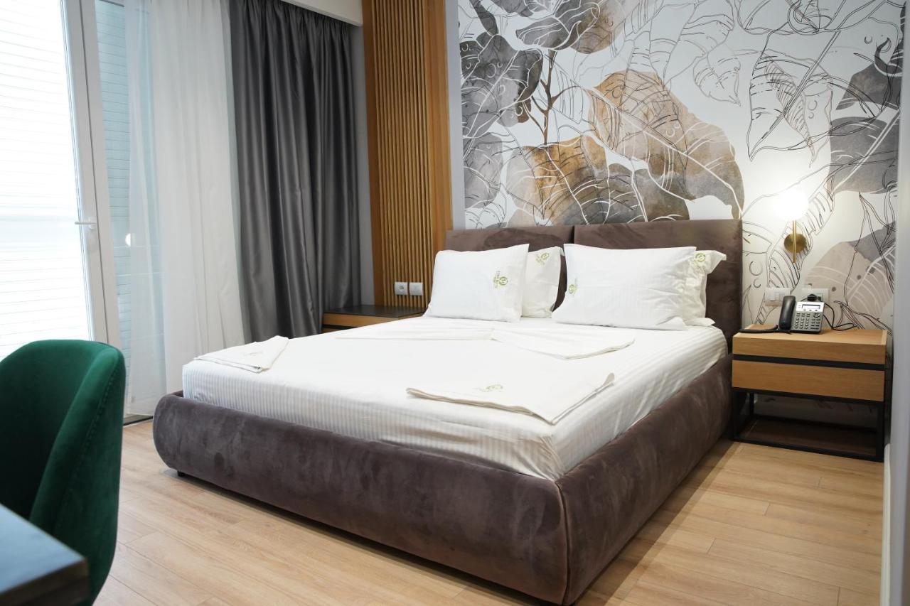 Lord Hotel Tirana Vorë Zewnętrze zdjęcie