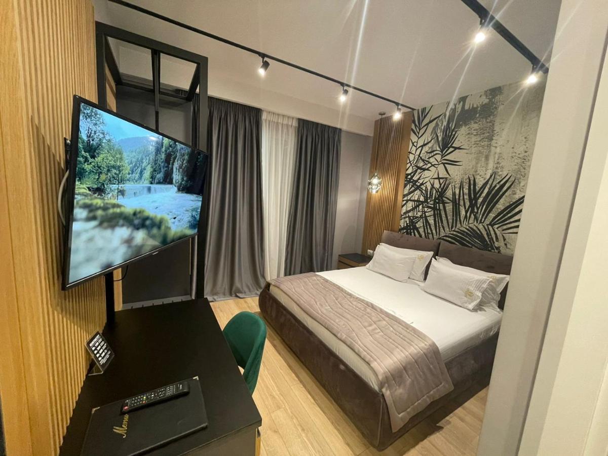 Lord Hotel Tirana Vorë Zewnętrze zdjęcie