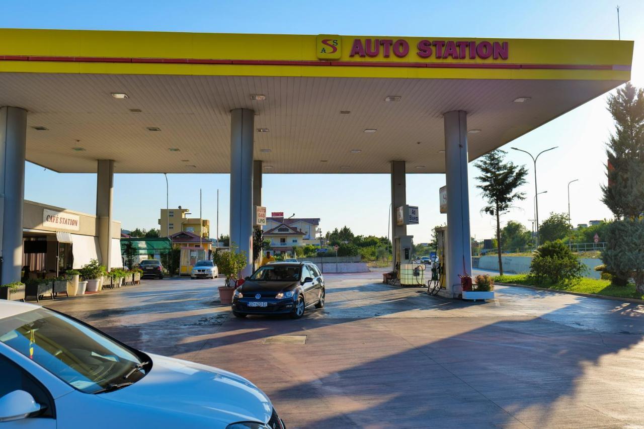 Lord Hotel Tirana Vorë Zewnętrze zdjęcie