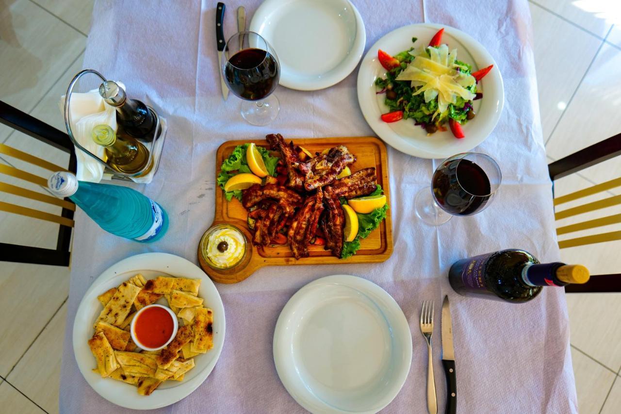 Lord Hotel Tirana Vorë Zewnętrze zdjęcie