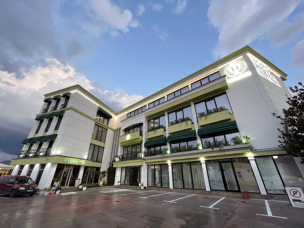 Lord Hotel Tirana Vorë Zewnętrze zdjęcie